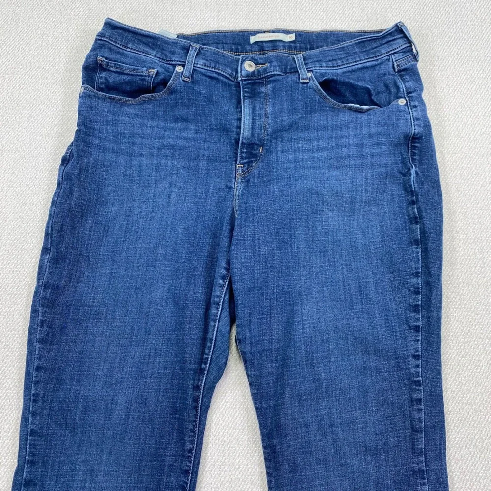 Levi Strauss Classic Bootcut Jeans Women 16S Blue Mid Rise Stretch (33.5x30)